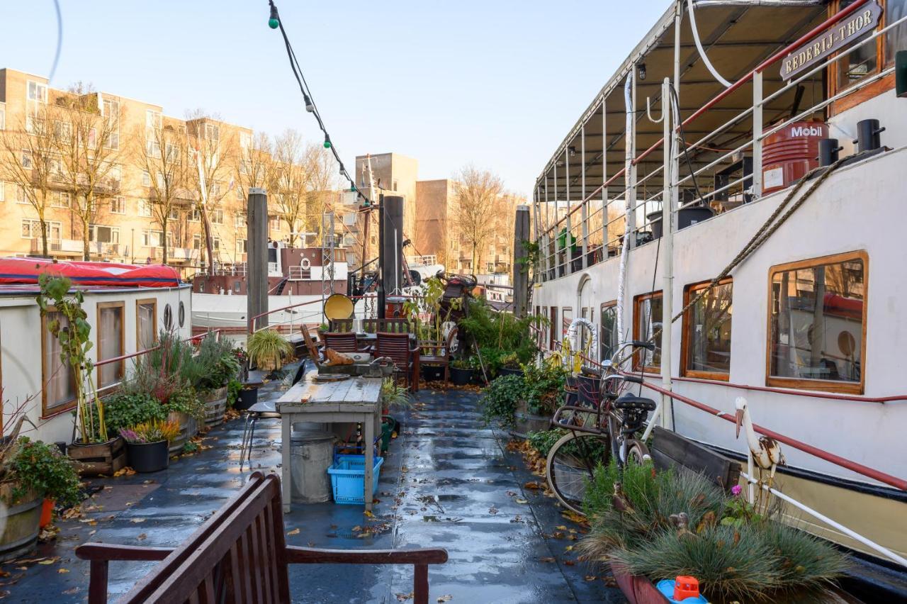 Boatapartment Animathor On Top Location Rotterdam Luaran gambar